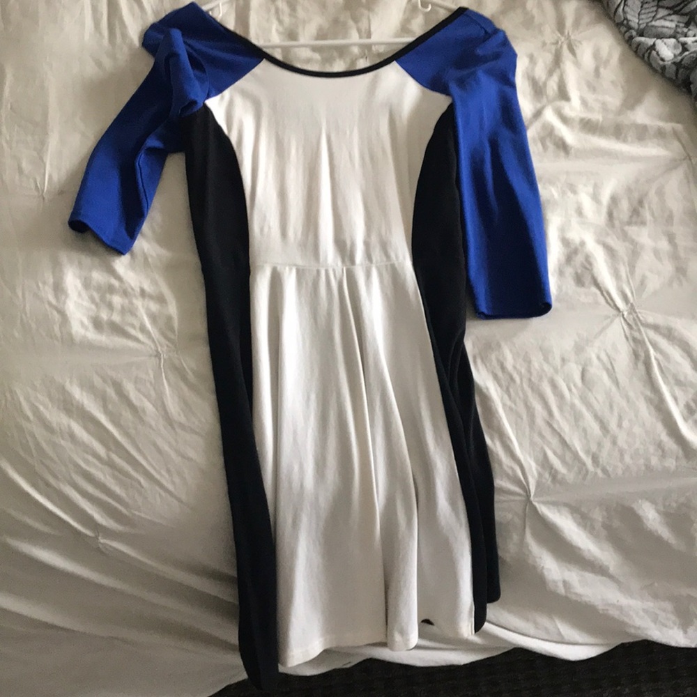 Express Dress - Picture 1 of 3
